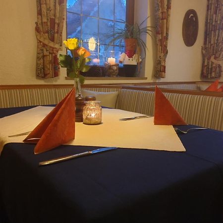 Hotel Gasthof Zum Schwan Steinsfeld Екстер'єр фото