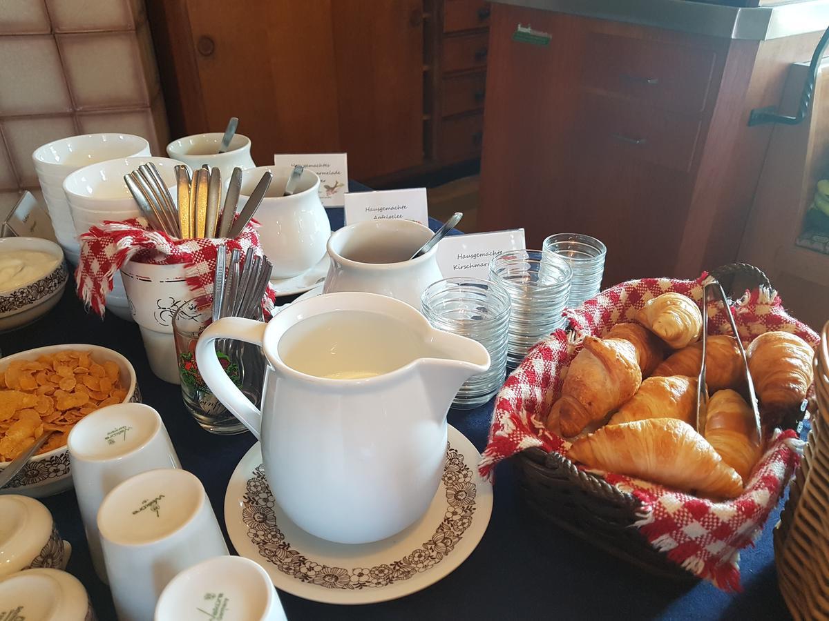 Hotel Gasthof Zum Schwan Steinsfeld Екстер'єр фото