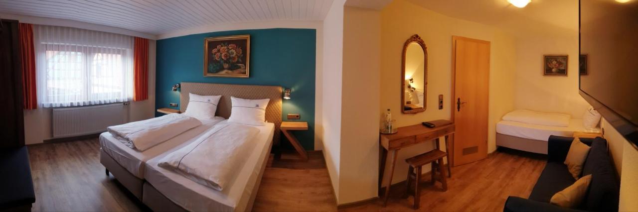 Hotel Gasthof Zum Schwan Steinsfeld Екстер'єр фото