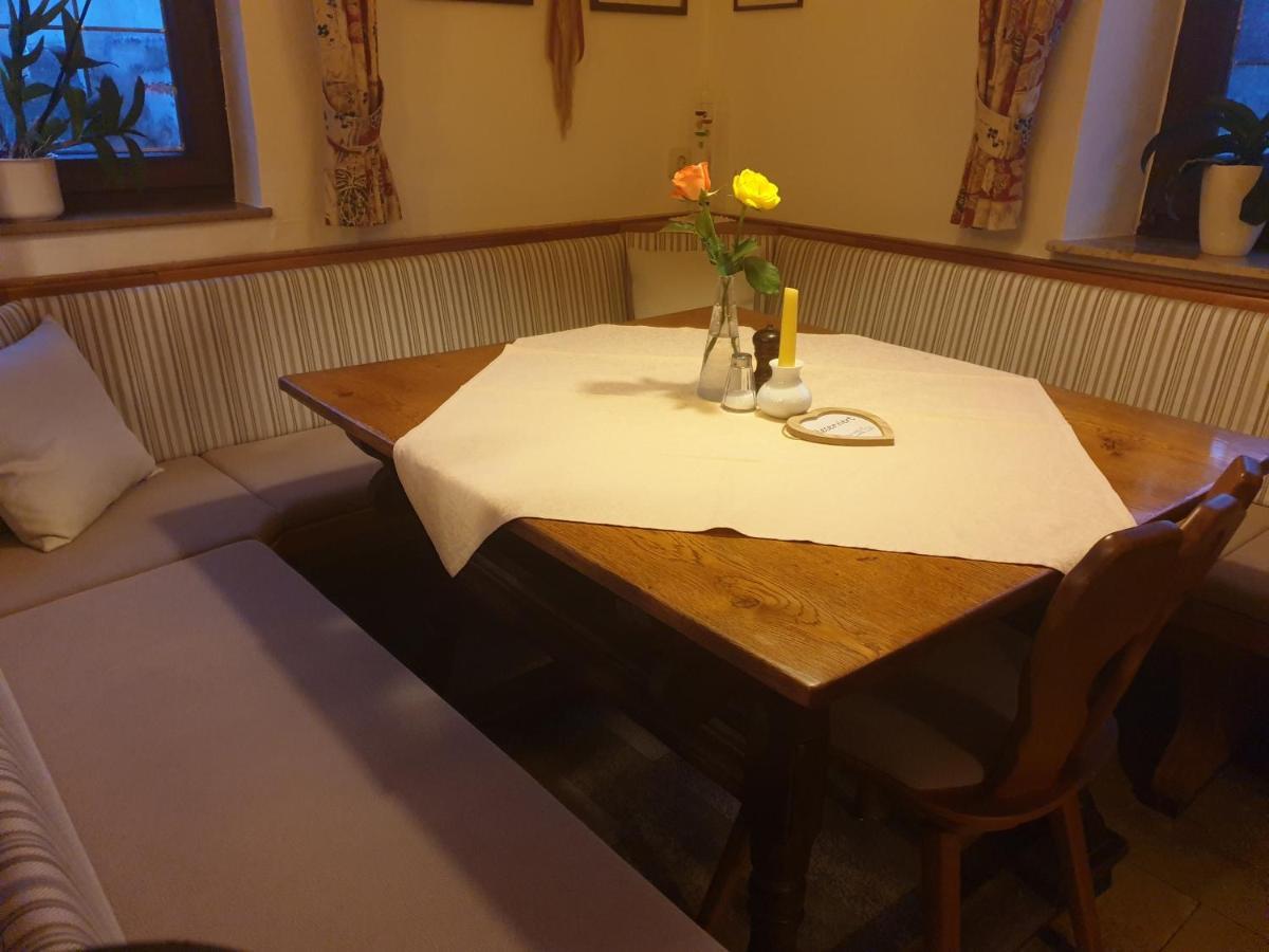 Hotel Gasthof Zum Schwan Steinsfeld Екстер'єр фото