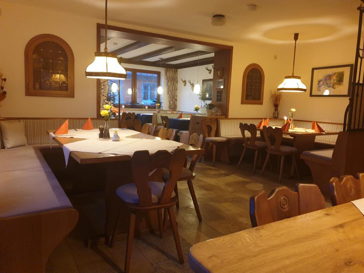 Hotel Gasthof Zum Schwan Steinsfeld Екстер'єр фото